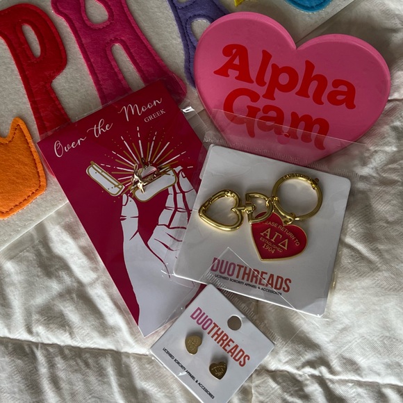 Alpha Gamma Delta - Sorority Accessory Bundle - Picture 2 of 4